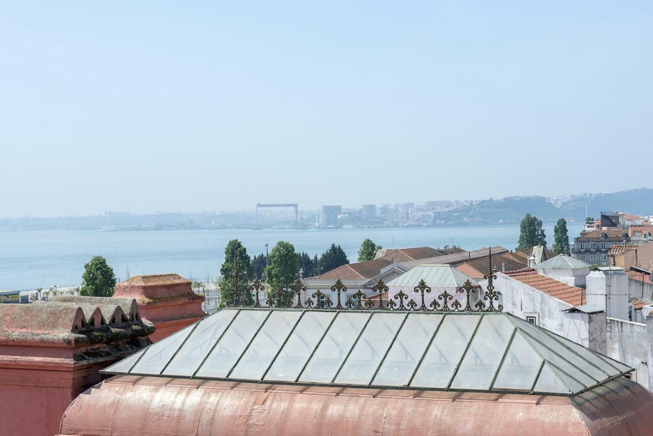 Localtraveling Alfama River View - Family Apartments Lissabon Exterior foto